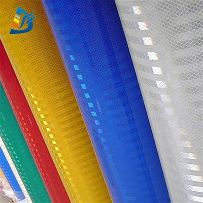 Kendinden Yapışkanlı Yansıtıcı Levha